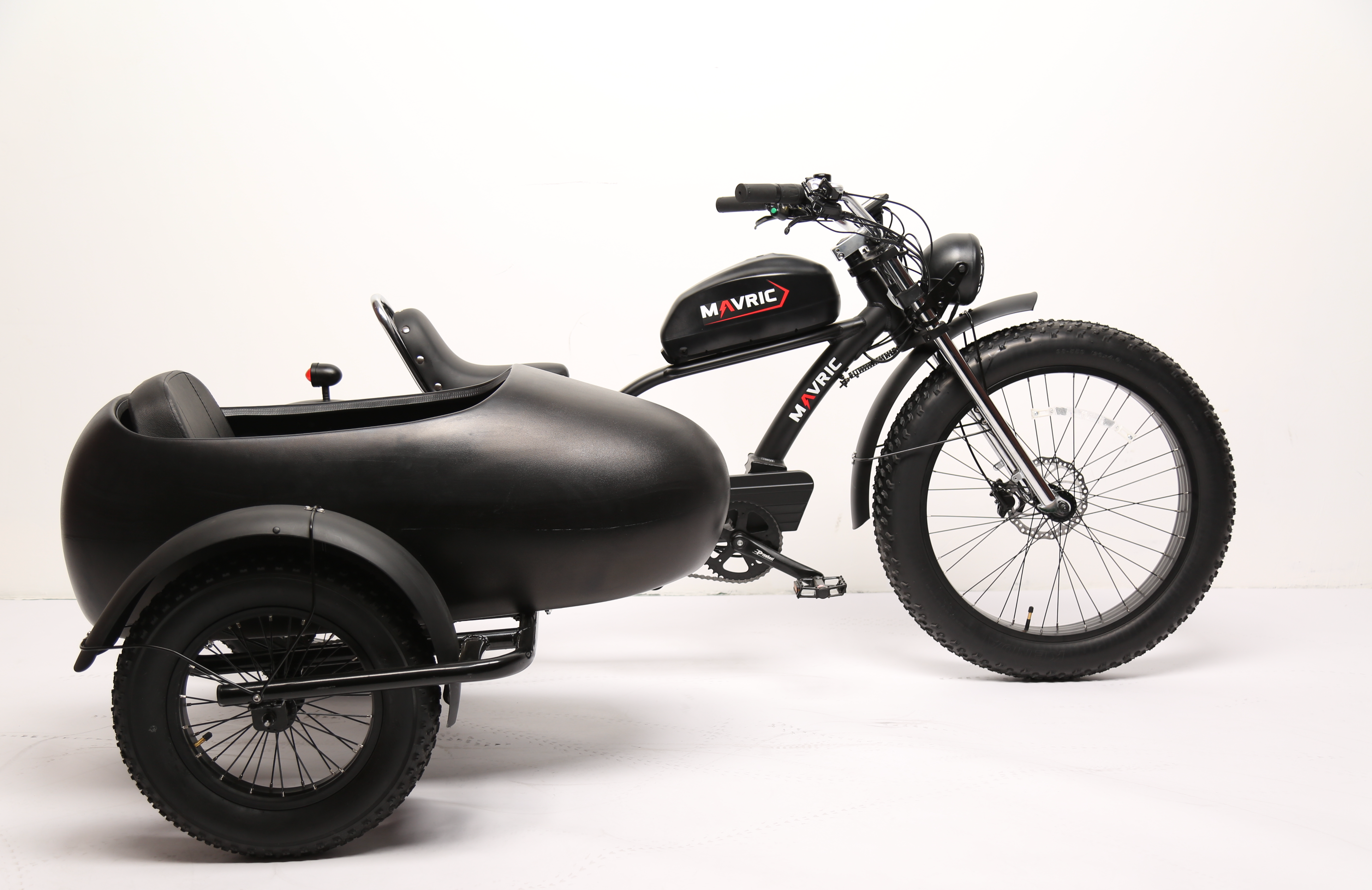 Mavric Freedom 750 Watt - BLACK