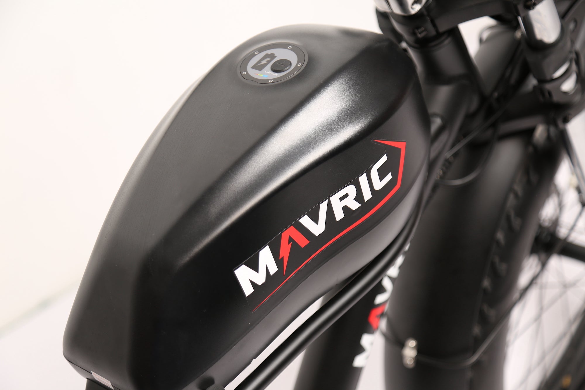 Mavric Freedom 750 Watt - BLACK